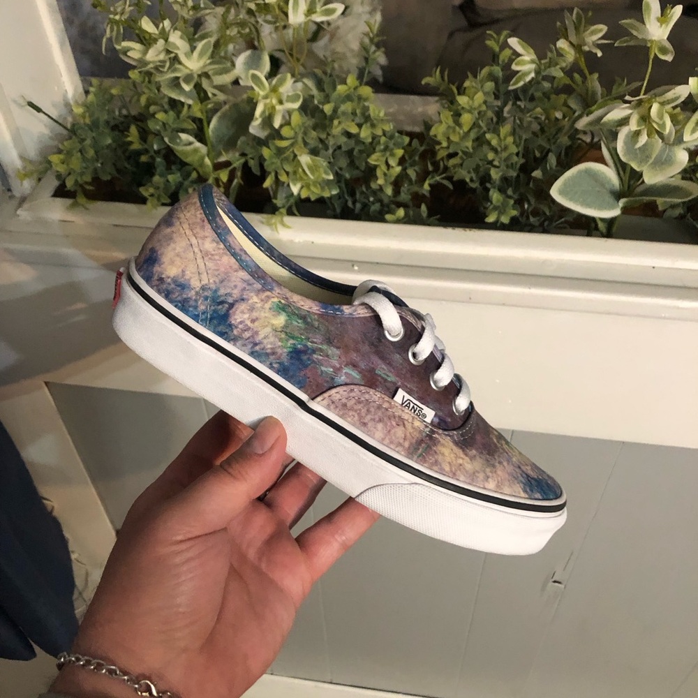 Women’s Vans x Moma Claude Monet size 5.5